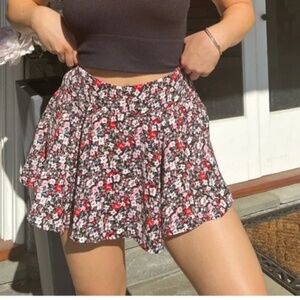 Zara Ditsy Floral Mini Built-In Mini Skirt Flounce Micro Floral size Small